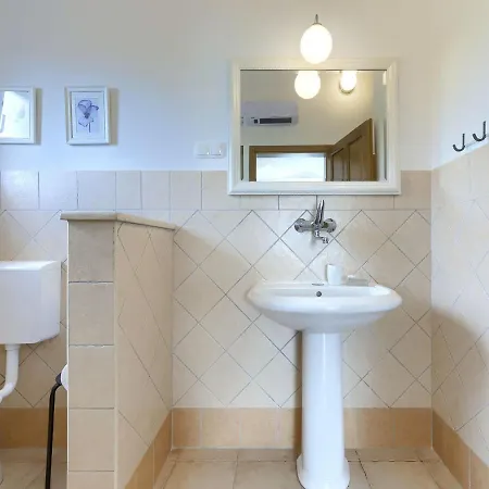 فيلة Histria 1 By Interhome
