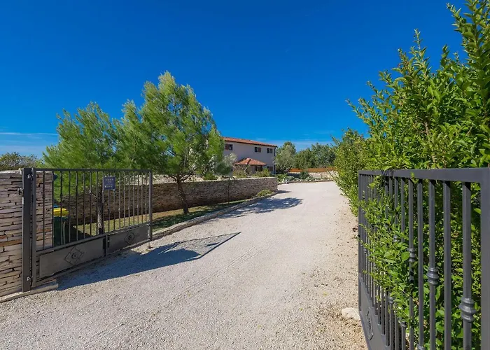 Villa Histria 1 By Interhome