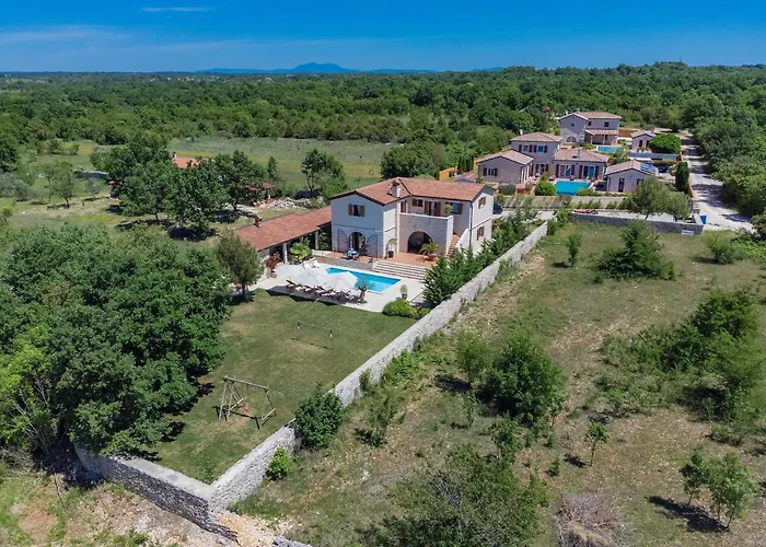Villa Histria 1 By Interhome