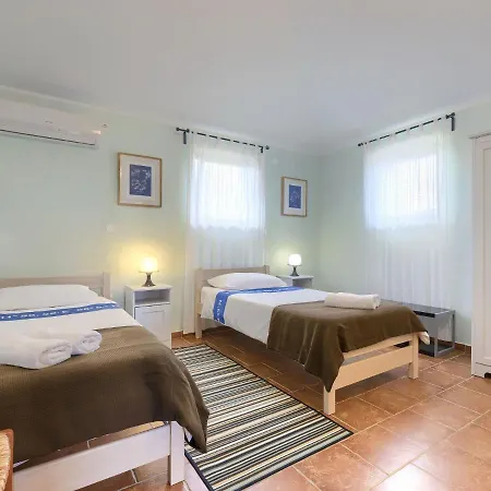 Histria 1 By Interhome *